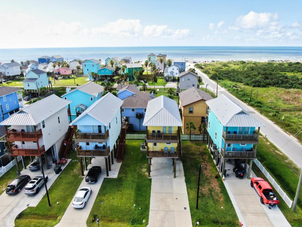 Yellow Beach Haven, Decks, Views, Mere Steps To Sand Galveston Esterno foto