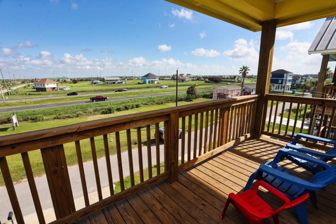 Yellow Beach Haven, Decks, Views, Mere Steps To Sand Galveston Esterno foto